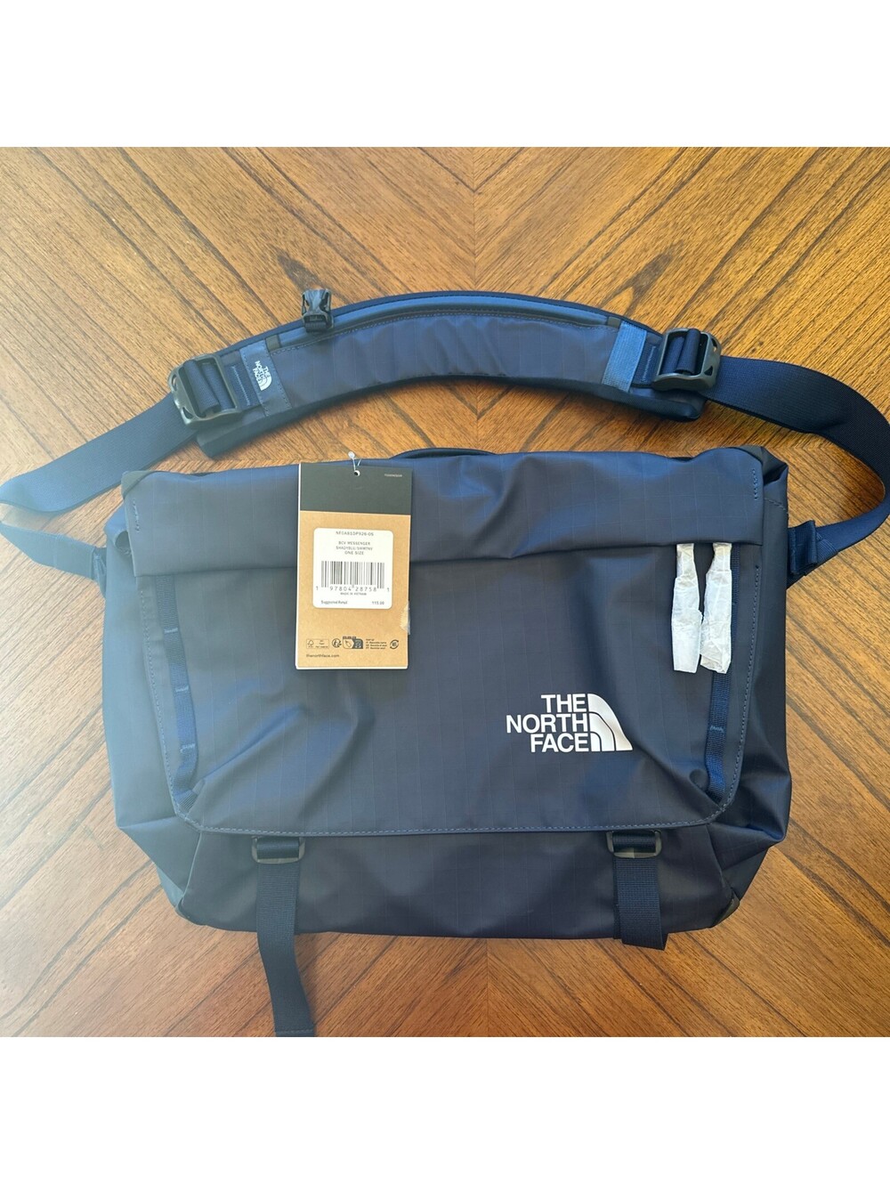 The North Face Base Camp Voyager Messenger Bag Medium Blue/White Padded Laptop